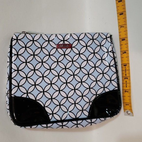 ** 3/$25 ** PHILOSOPHY Cosmetic Zipper Pouch Like New - Picture 2 of 5
